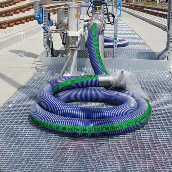 Flexible anti-static chemical composite hoses for oil suction, discharge, chemical transportation, water flow, and ship use - Image 7