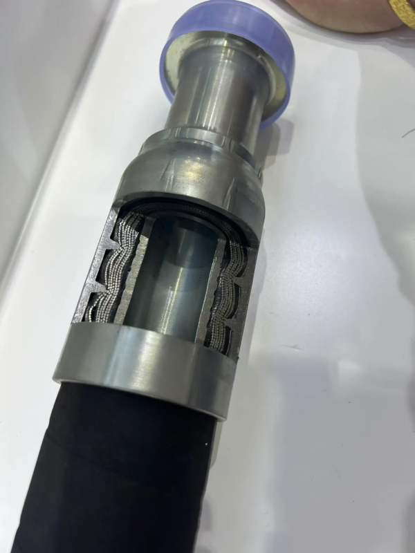 Top Quality Factory SAE 100 R1 High Pressure Hose Braided 2 Inch Oil Air Water Gas Hydraulic Rubber Hose - 图片 5